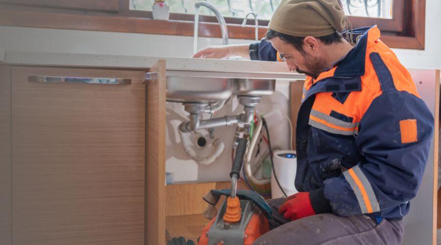 Professional emergency plumbing in Friant, CA